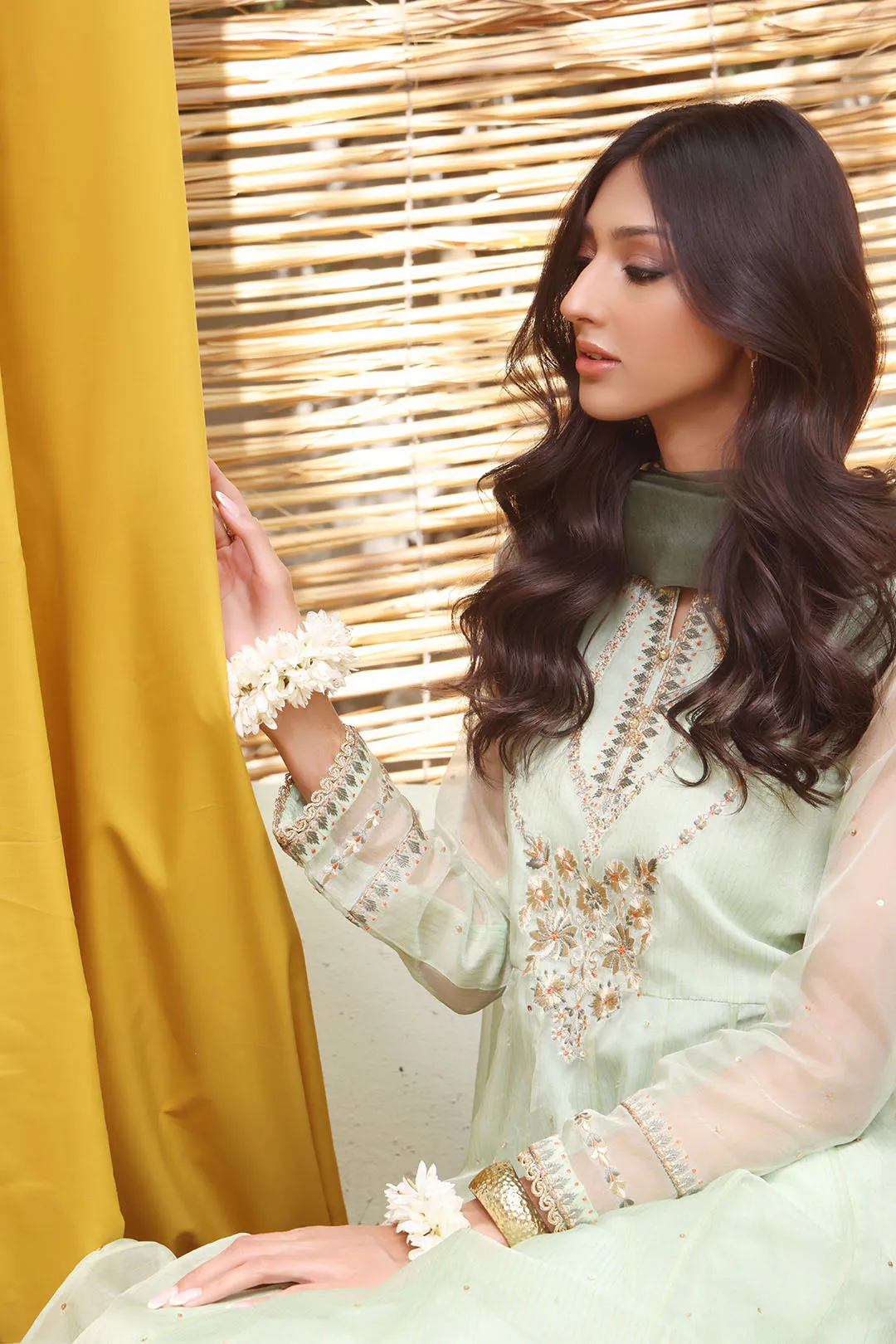 Embroidered Zari Organza 3pc Suit | SHIREEN FESTIVE | S202265