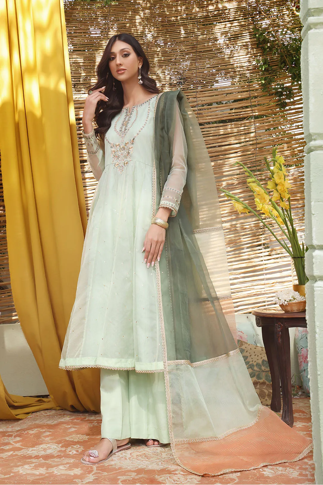 Embroidered Zari Organza 3pc Suit | SHIREEN FESTIVE | S202265