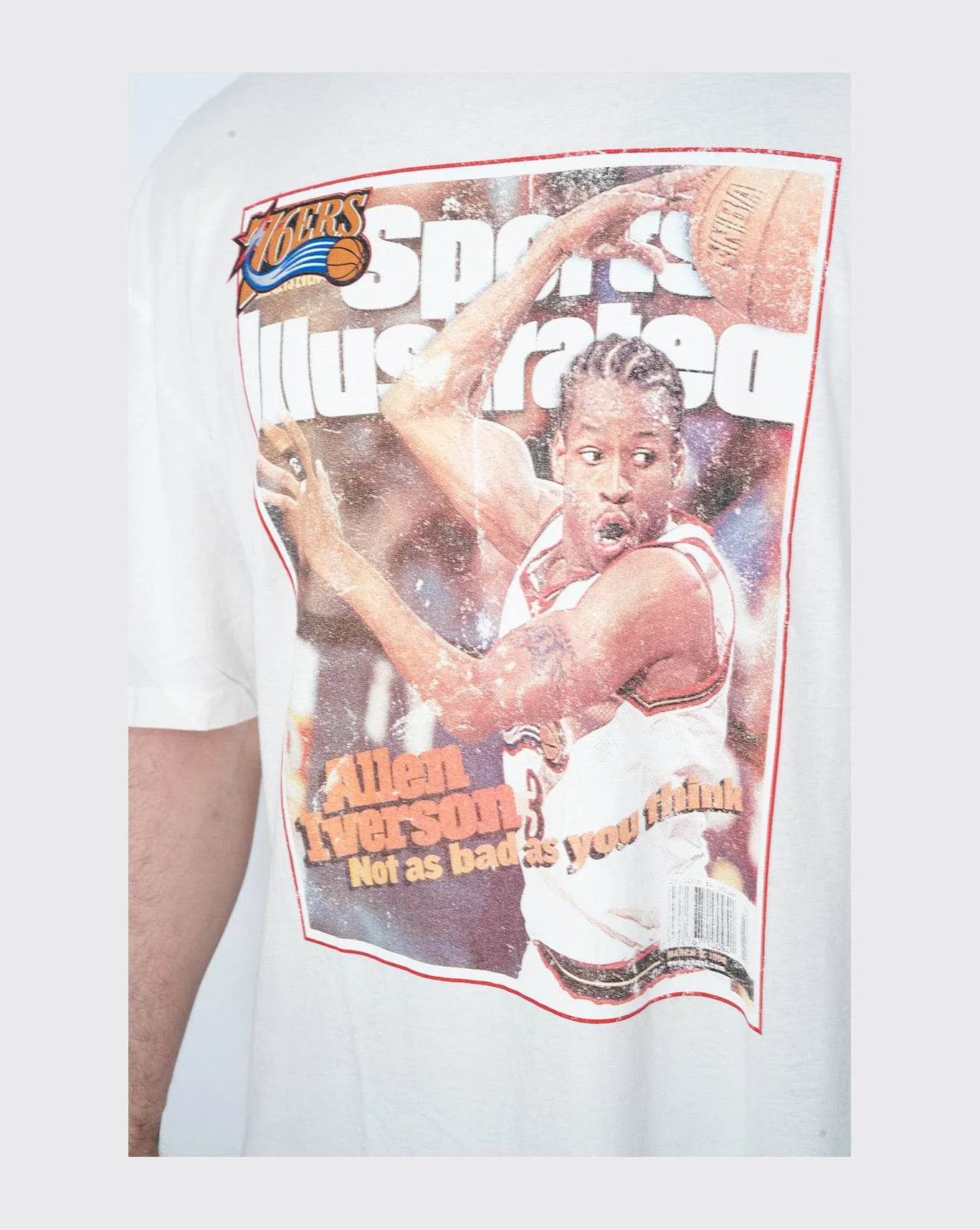 Mitchell & Ness Sports Illustrated Sixers Iverson Tee