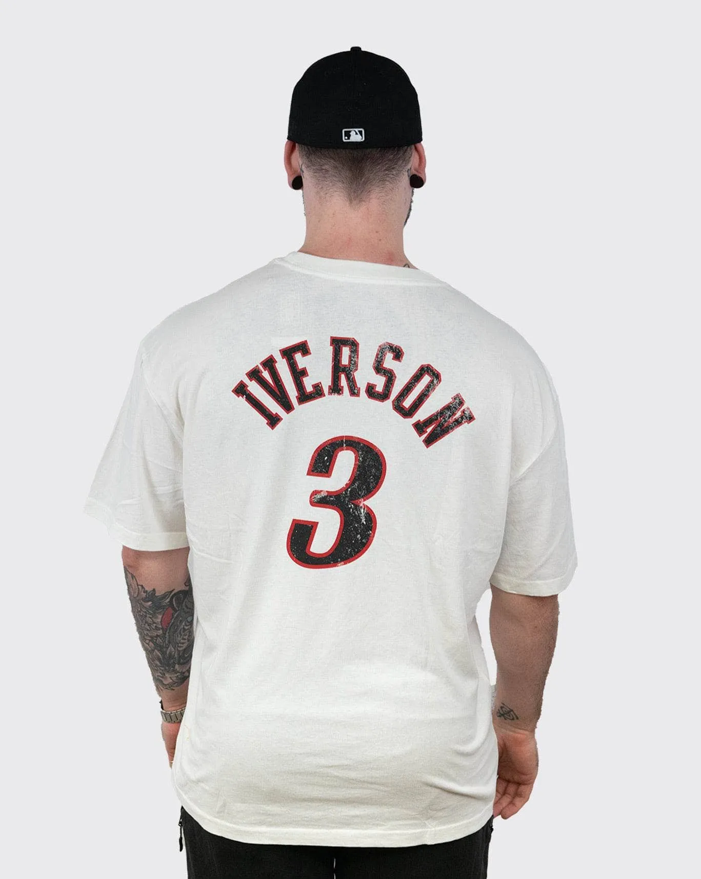 Mitchell & Ness Sports Illustrated Sixers Iverson Tee