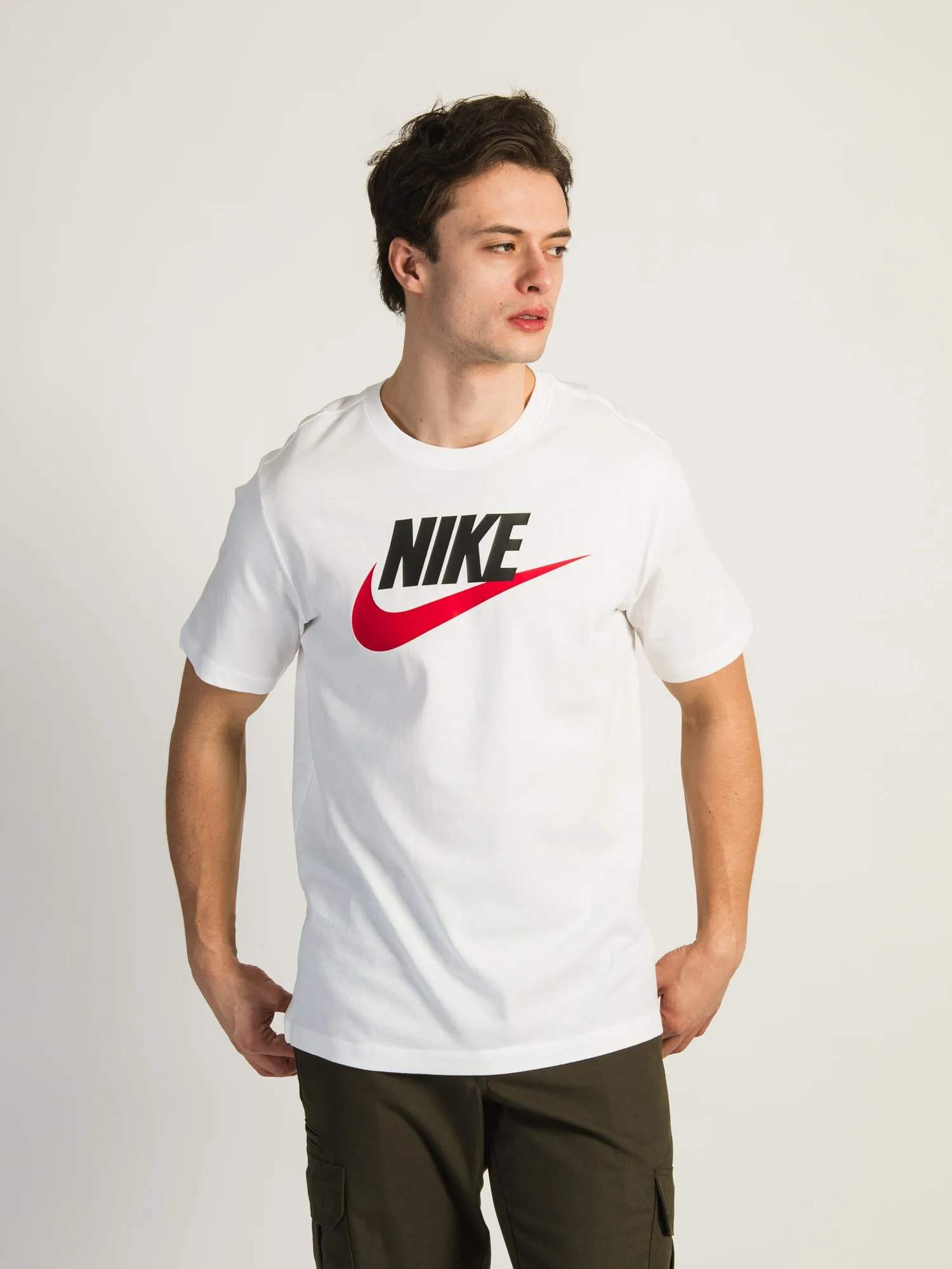 NIKE SPORTSWEAR ICON FUTURA T-SHIRT