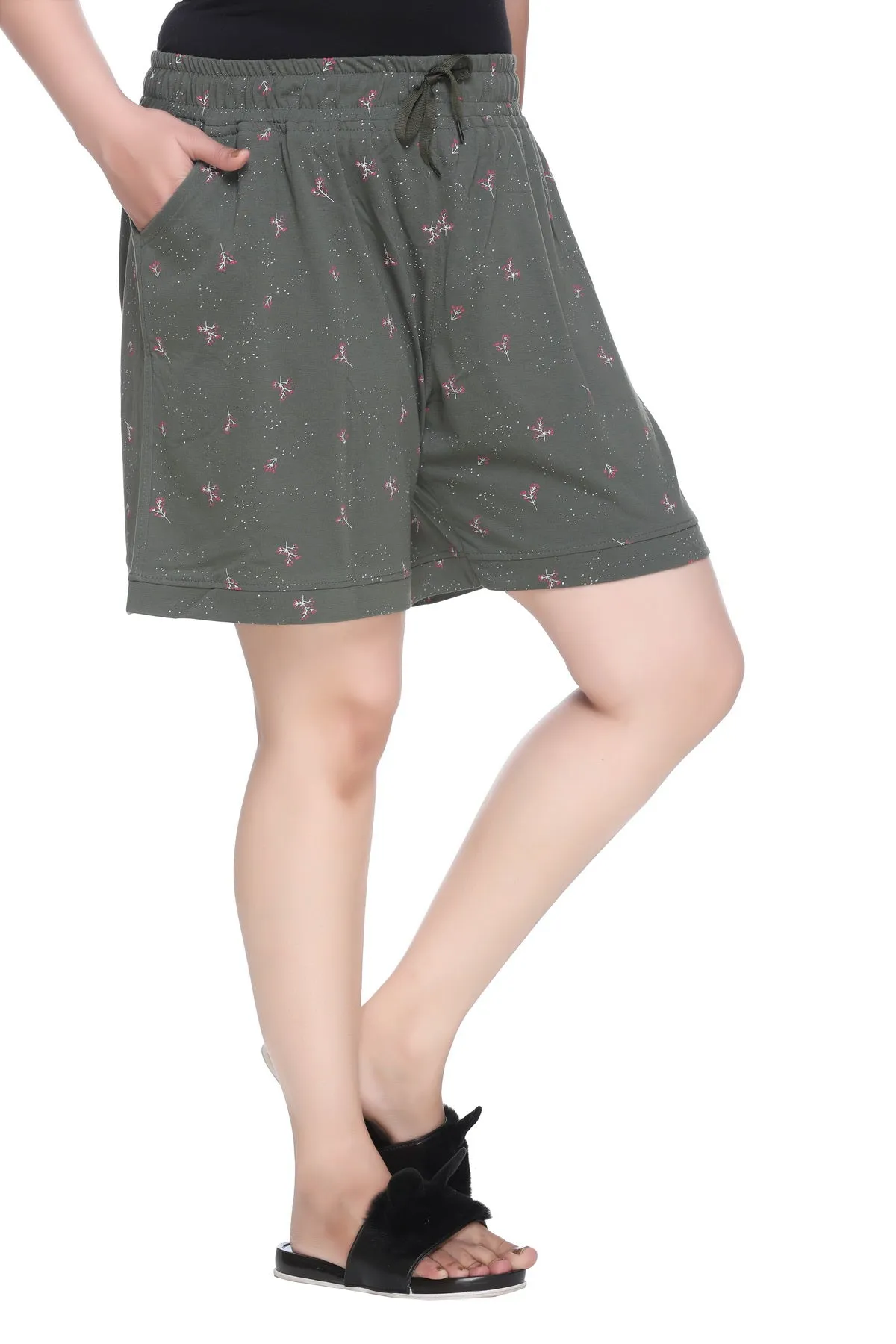 Plus Size Cotton Shorts For Women - Printed Bermuda - Olive Green