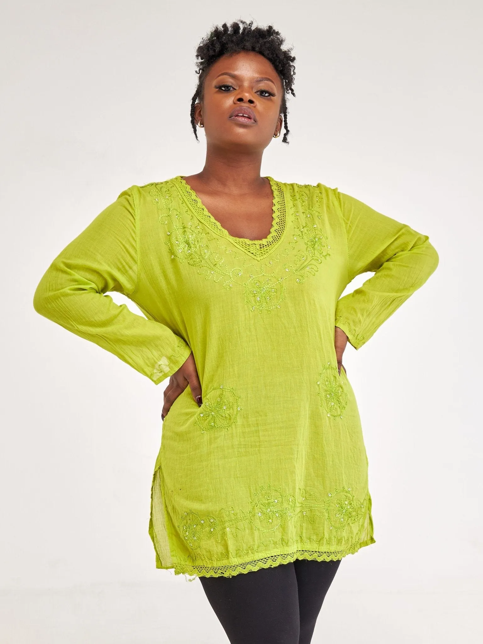 Sayuri Long Sleeved V-Neck Embroidered Top - Green