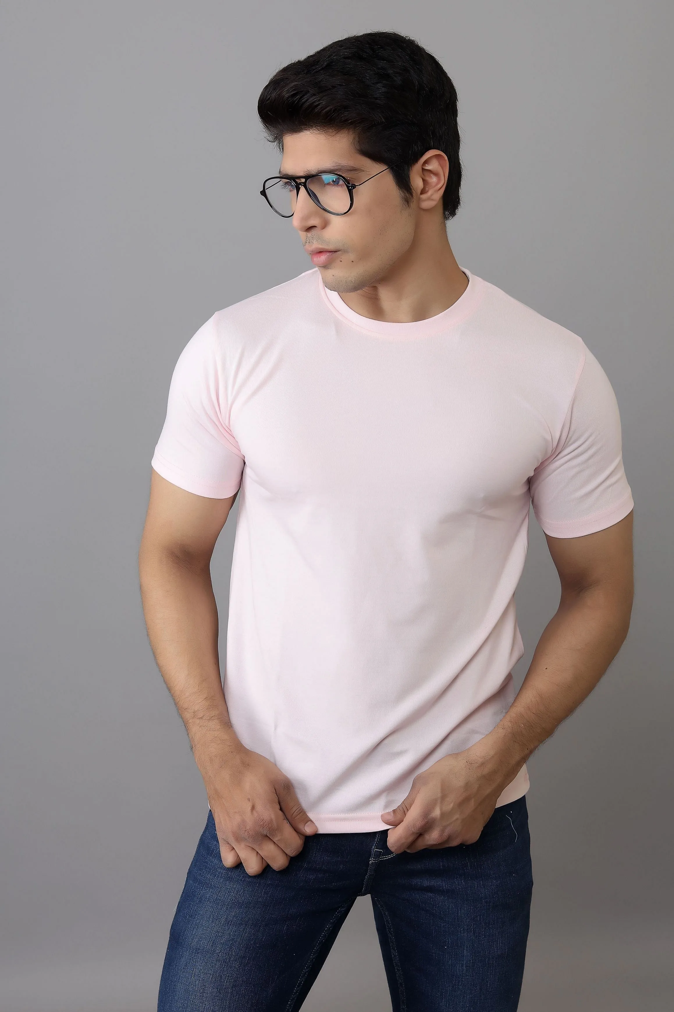 T Shirt - Men White Solid Round Neck Pure Cotton T-shirt